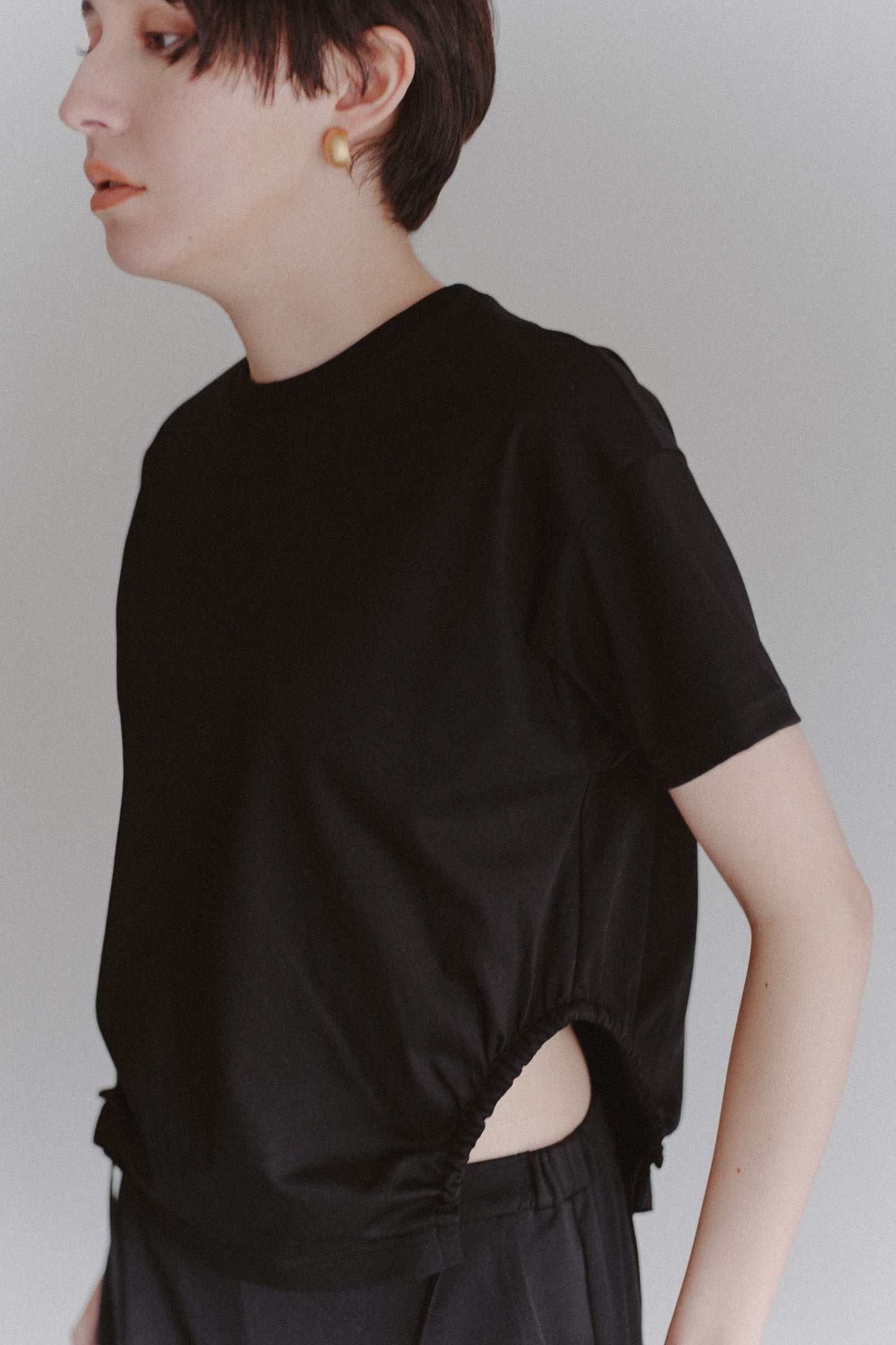 Curve gather tee (2color)