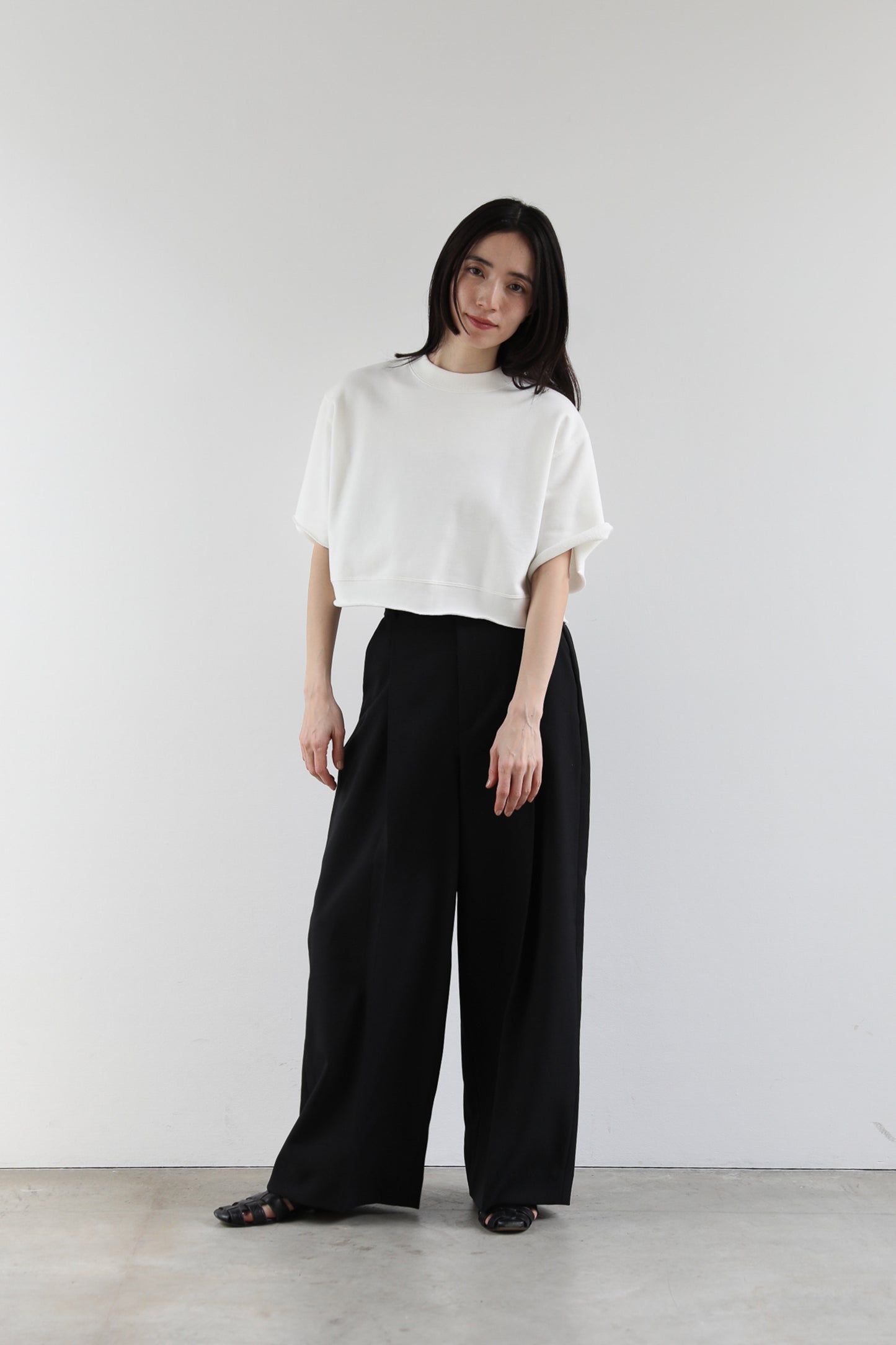Cropped block sweater (3color)