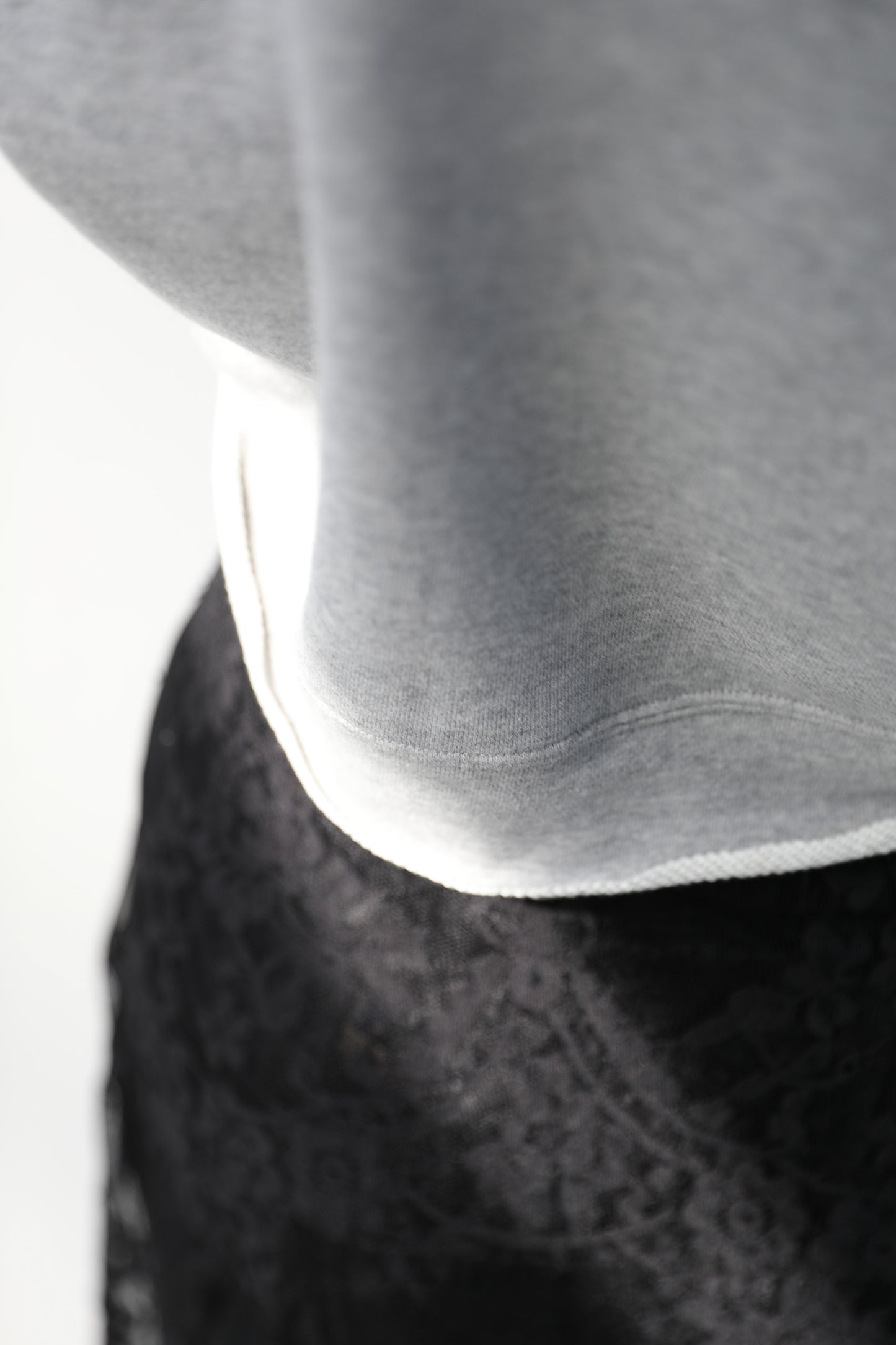 Cropped block sweater (3color)
