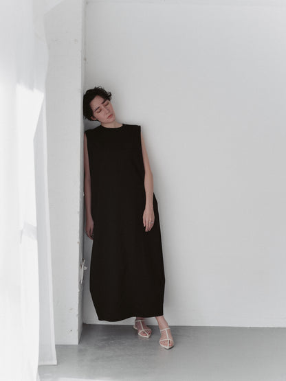 Tuck dress -black-