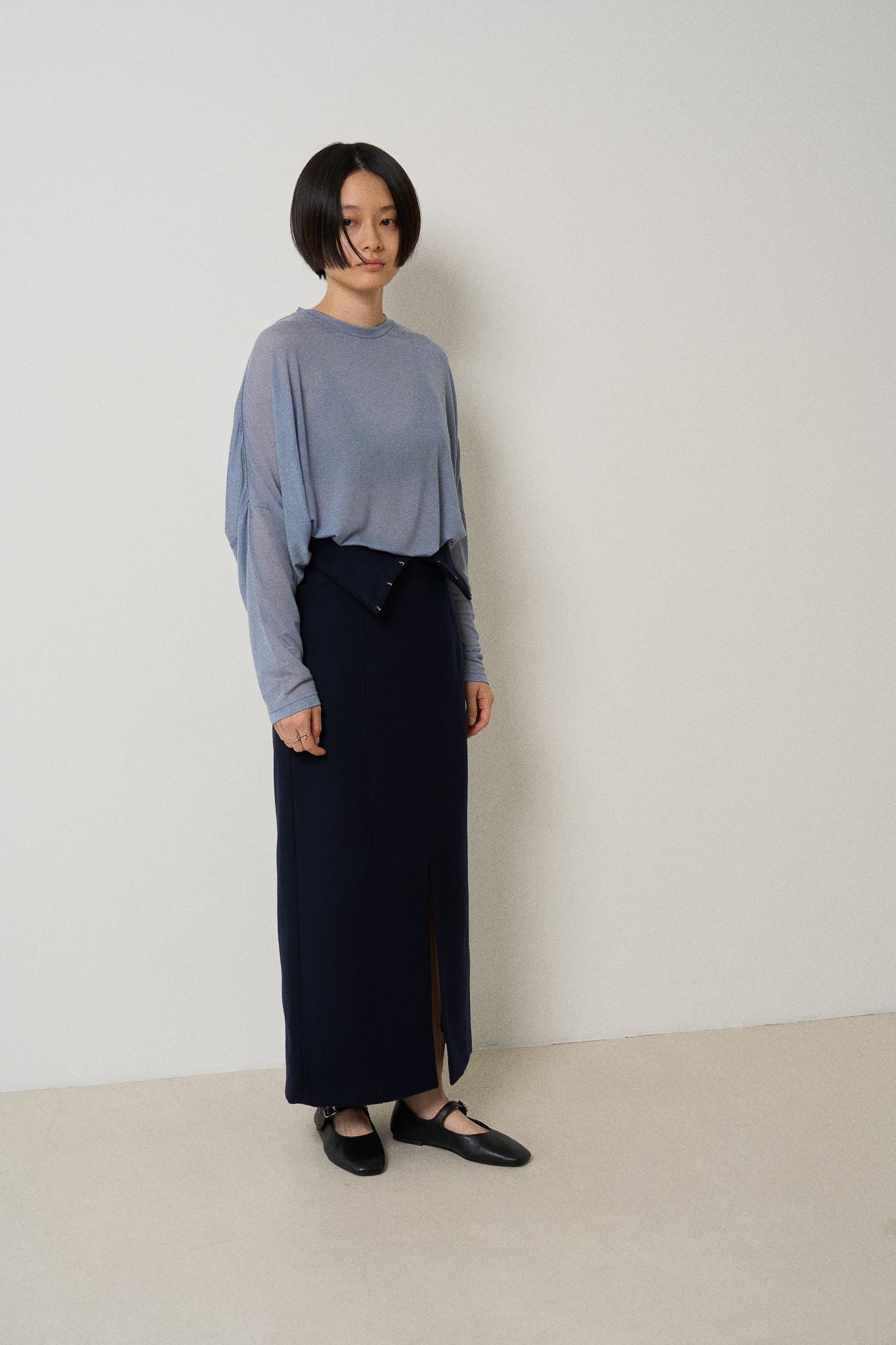 airy cashmere tops -blue-