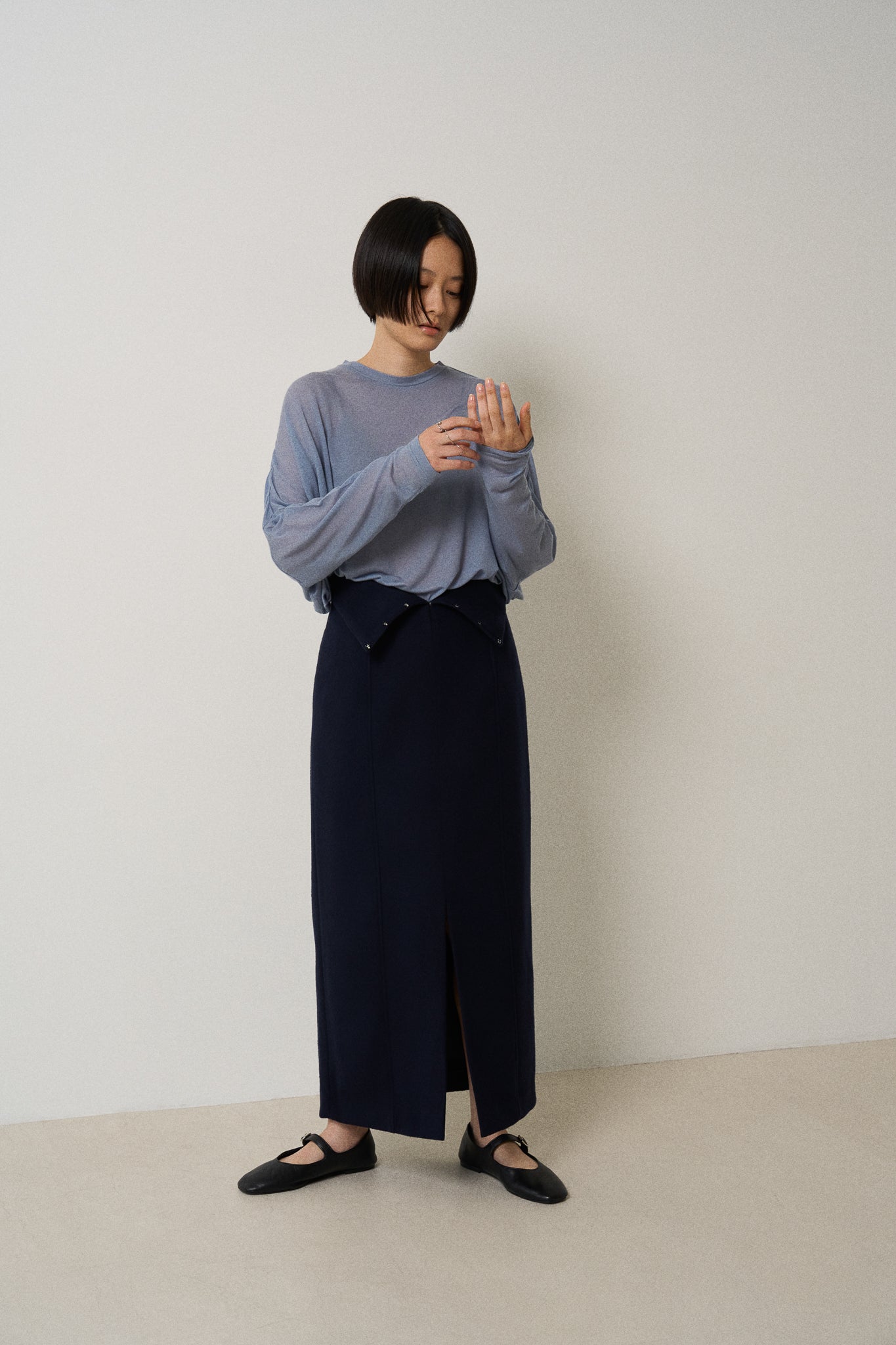 airy cashmere tops -blue-