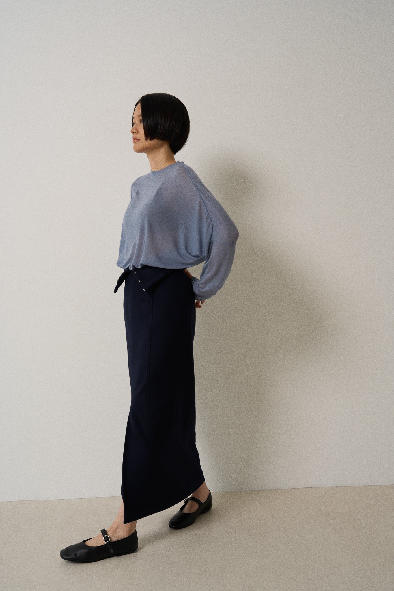 airy cashmere tops -blue-