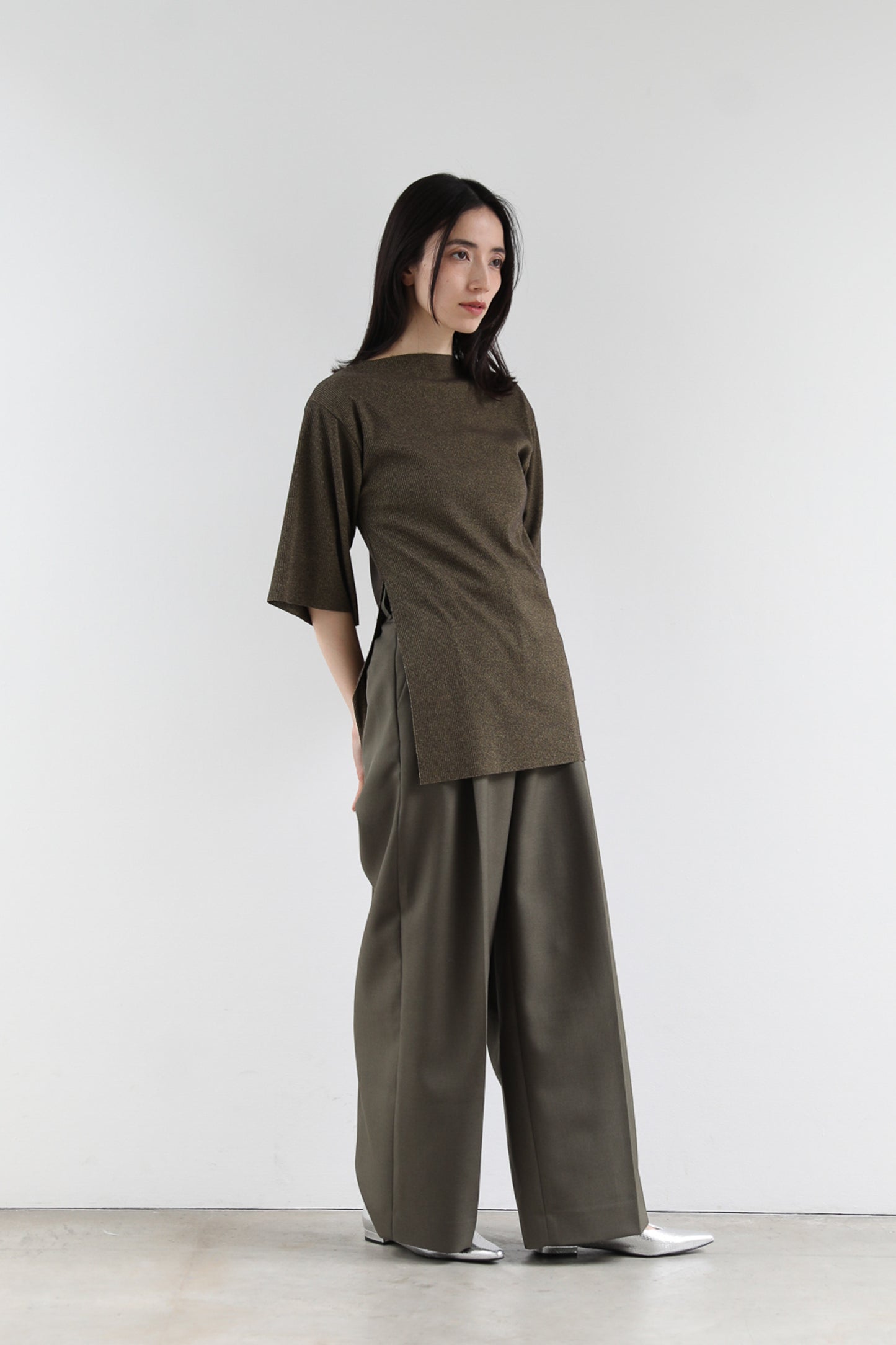 Side slit rib t (2color)