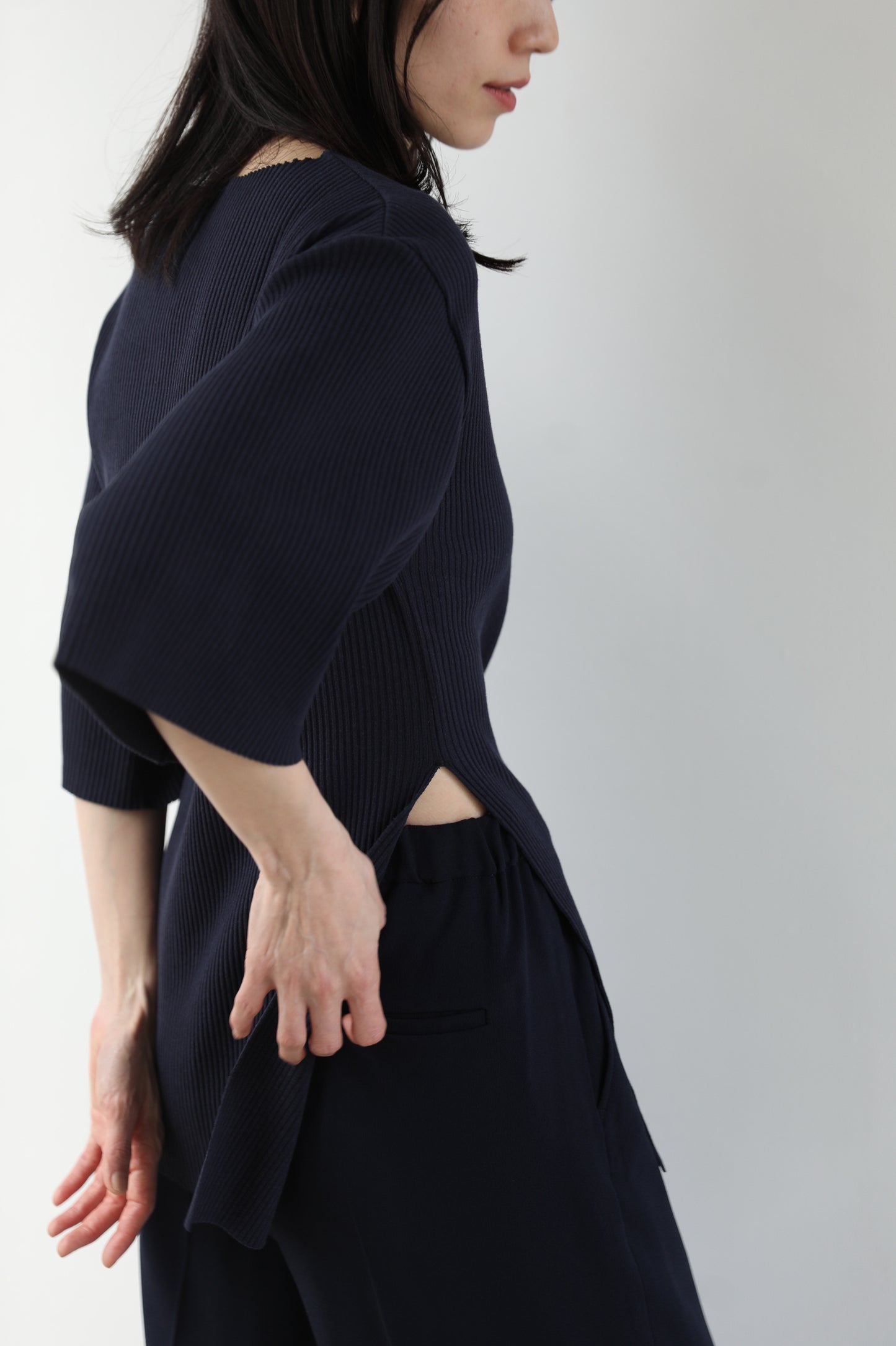 Side slit rib t (2color)