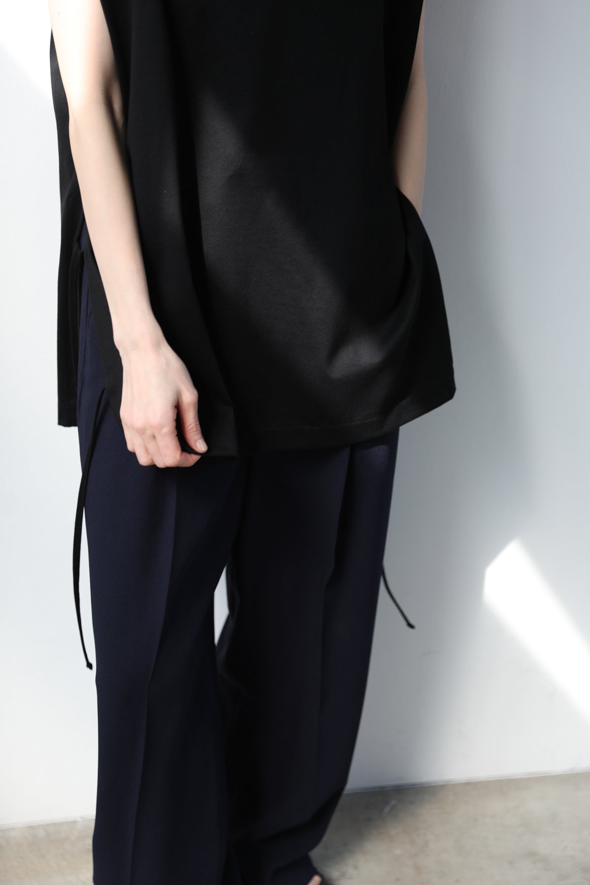 Side tie tops (1color)