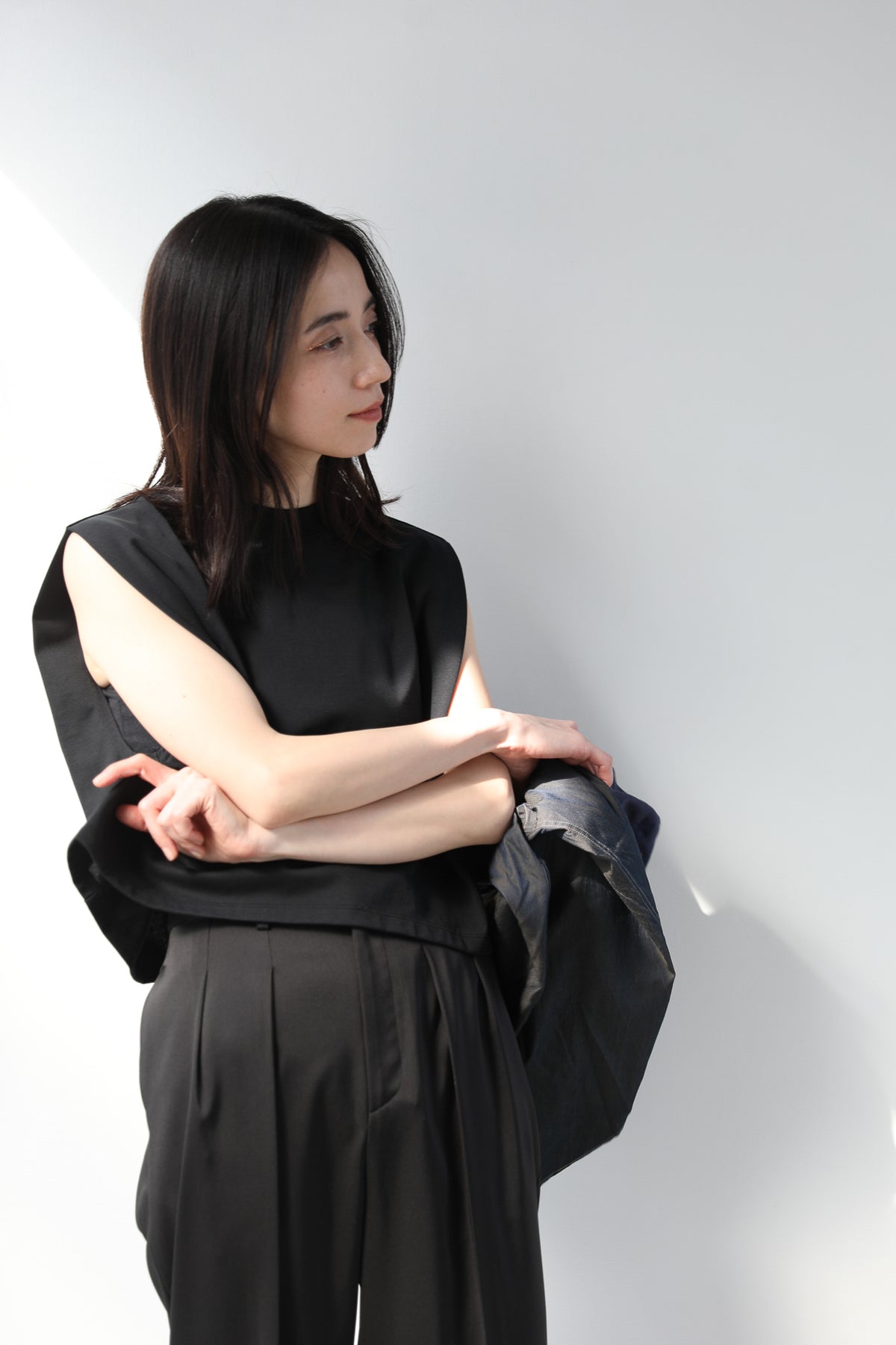 Cropped tuck tops (1color)