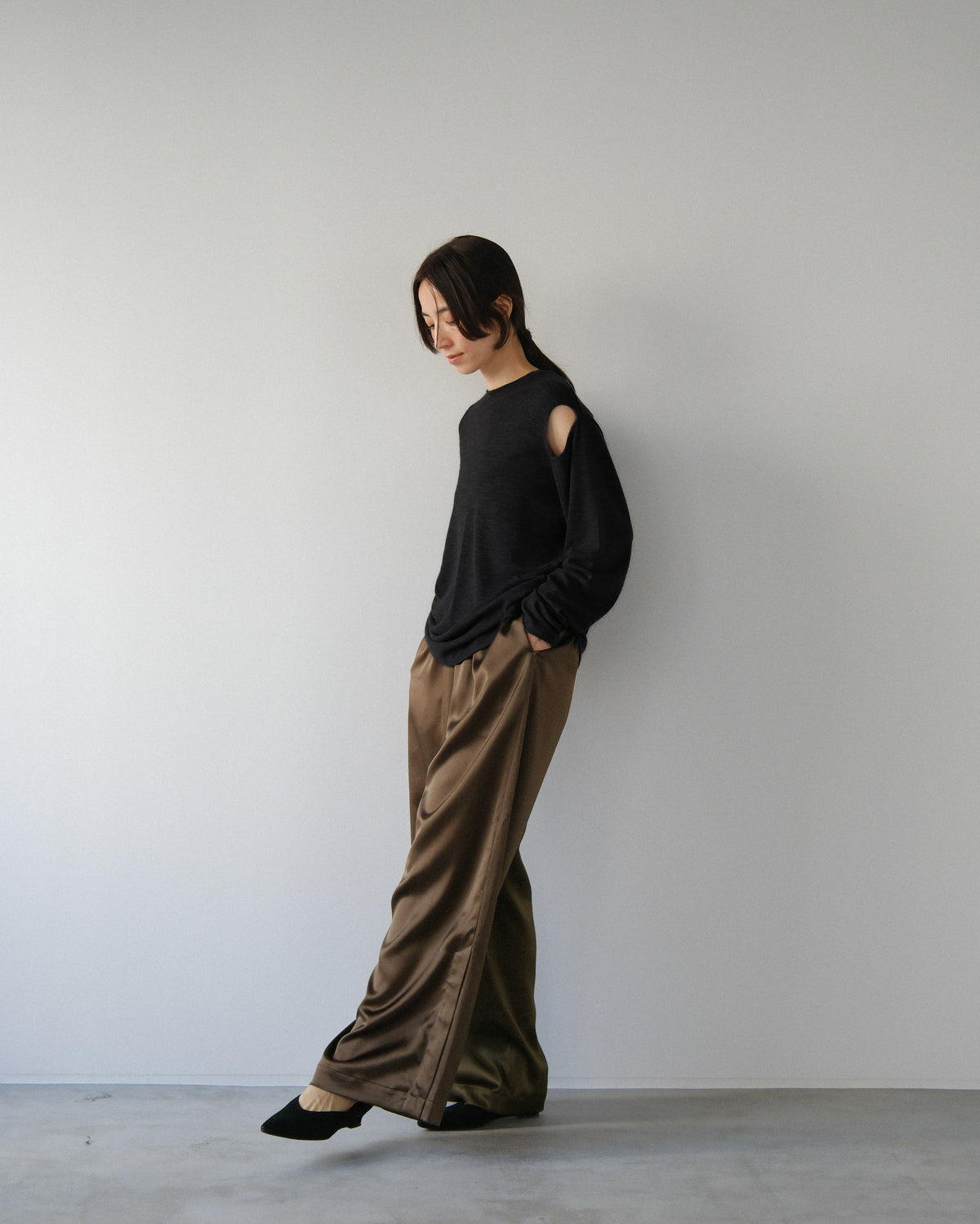 Hole wool t (2colors)