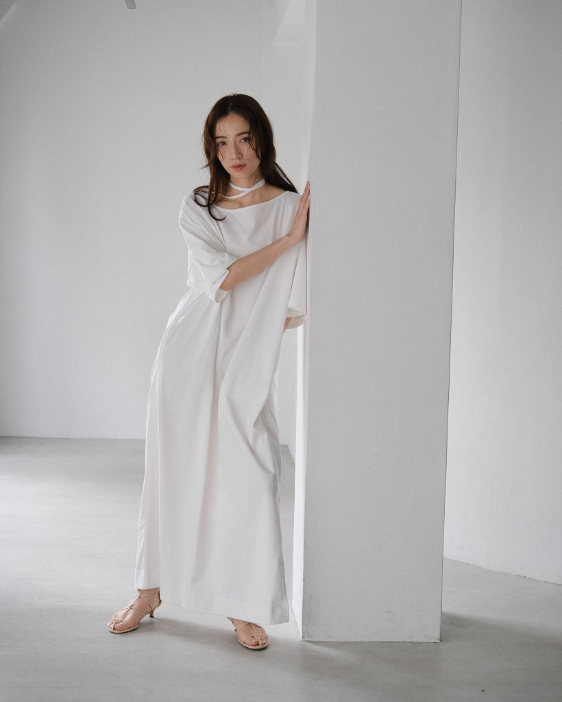 Asymmetry Cut Dress (2colors)