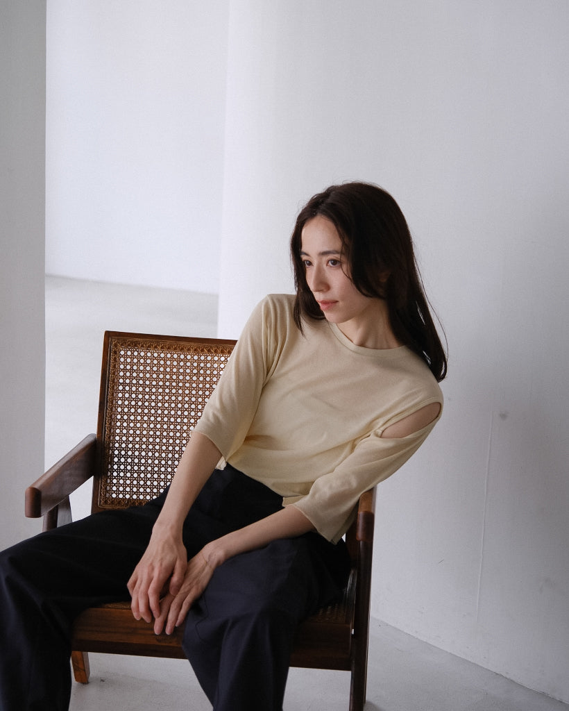 Sheer hole t (3color)