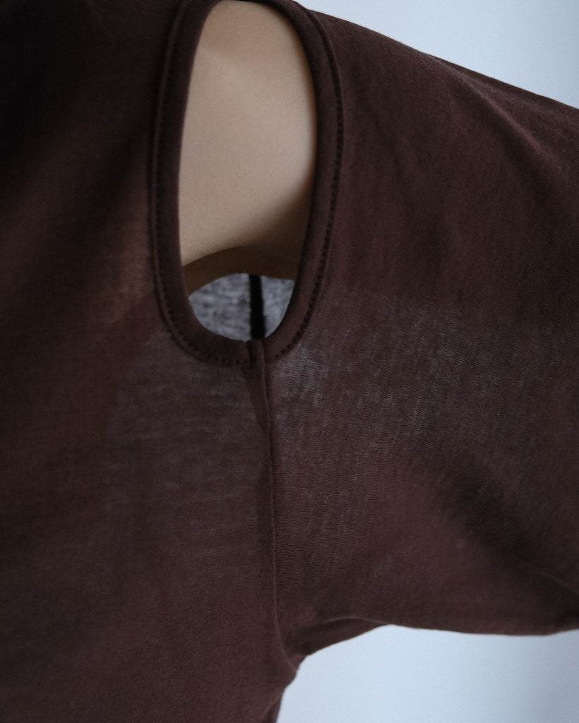 Sheer hole t (3color)