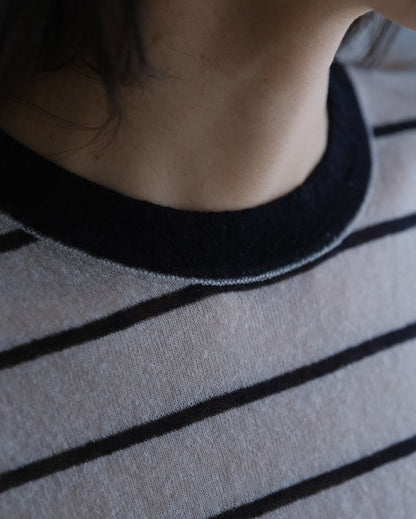 Sheer border tops (2colors)