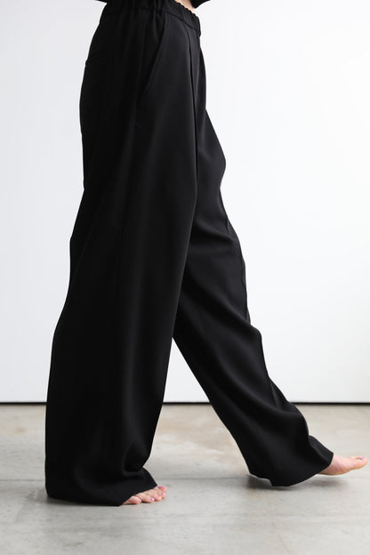 Tuck wide pants (black)