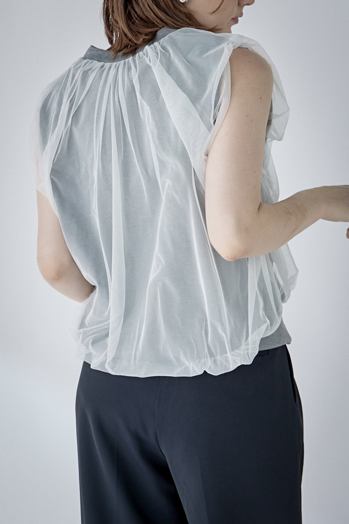 chulle gather tops -grey-