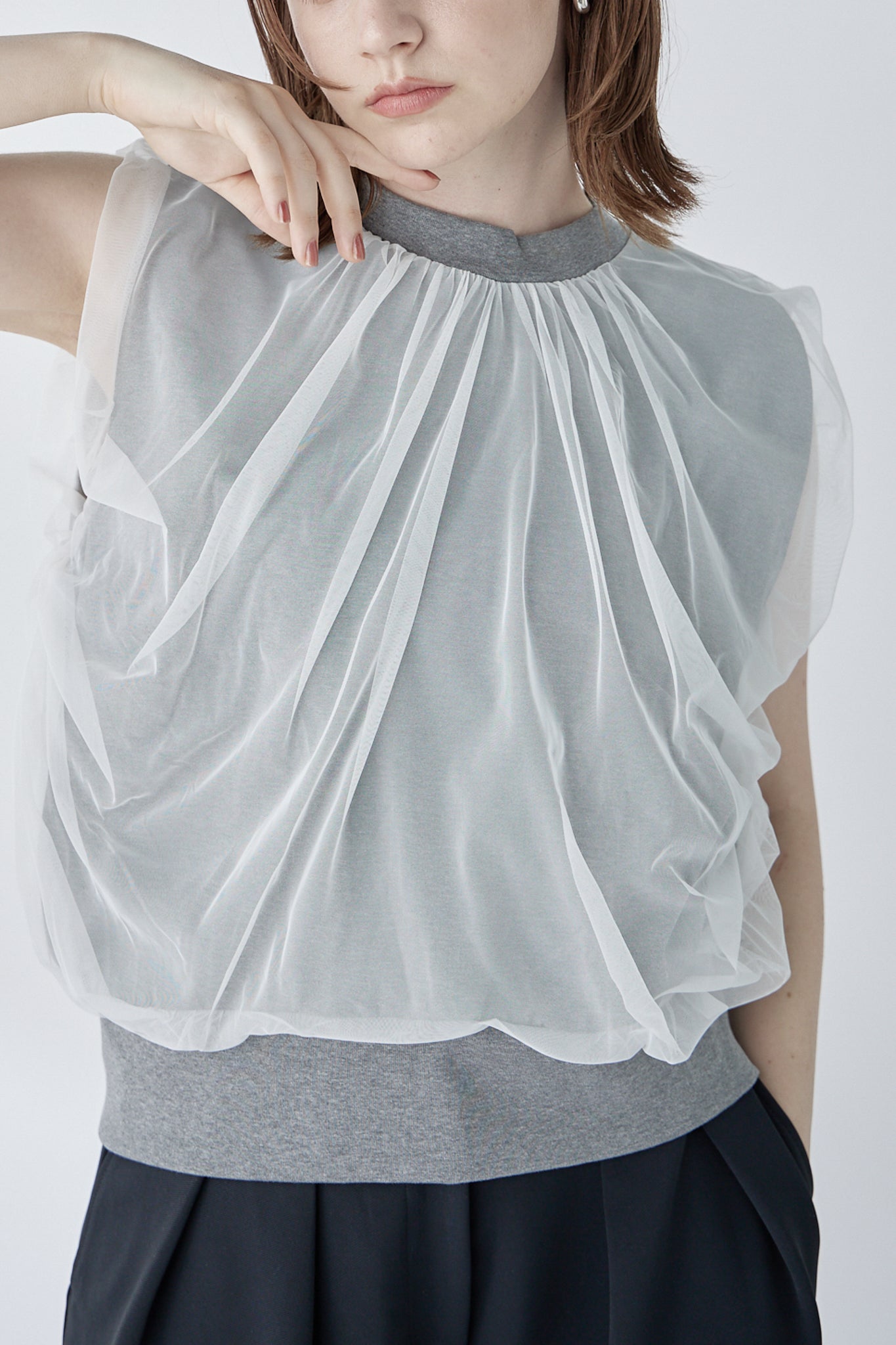 chulle gather tops -grey-