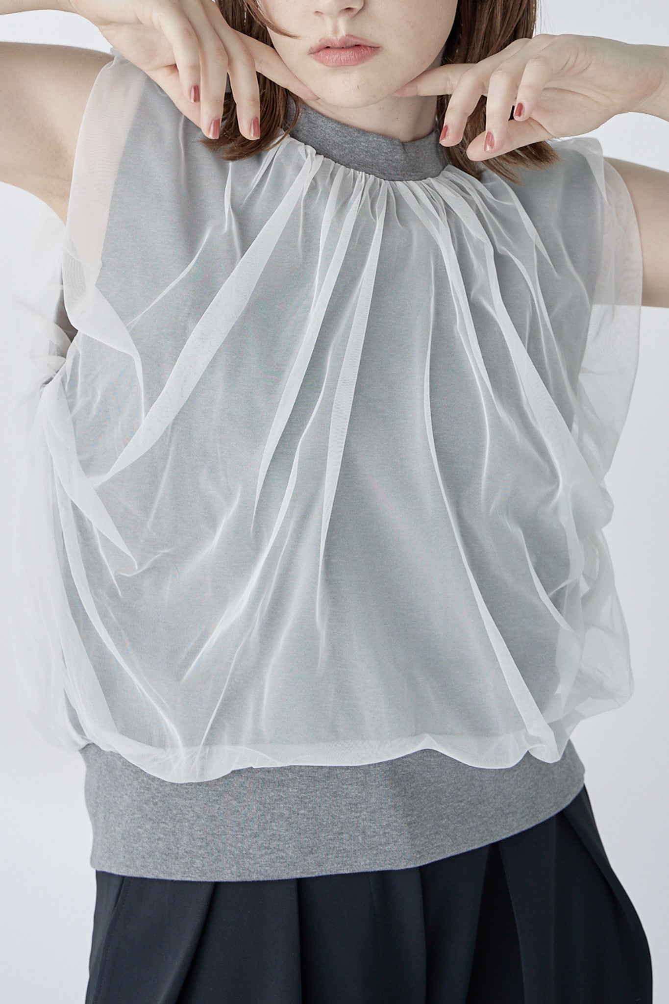 chulle gather tops -grey-